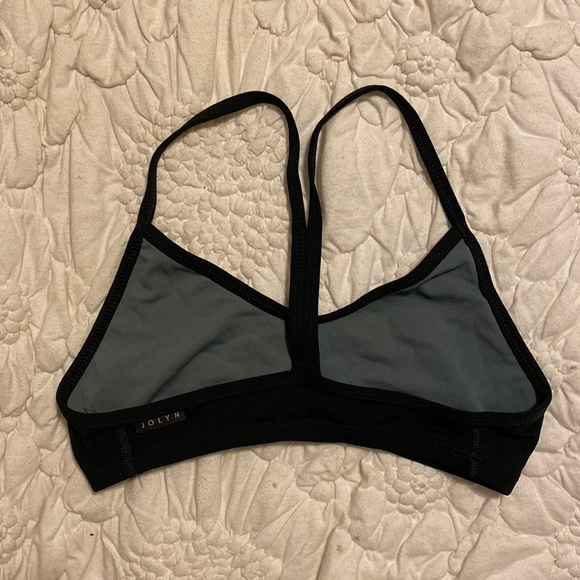 JOLYN top - Picture 2 of 3